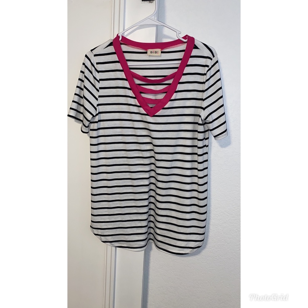 Stripe Top. Size Medium.  Brand new from my boutique